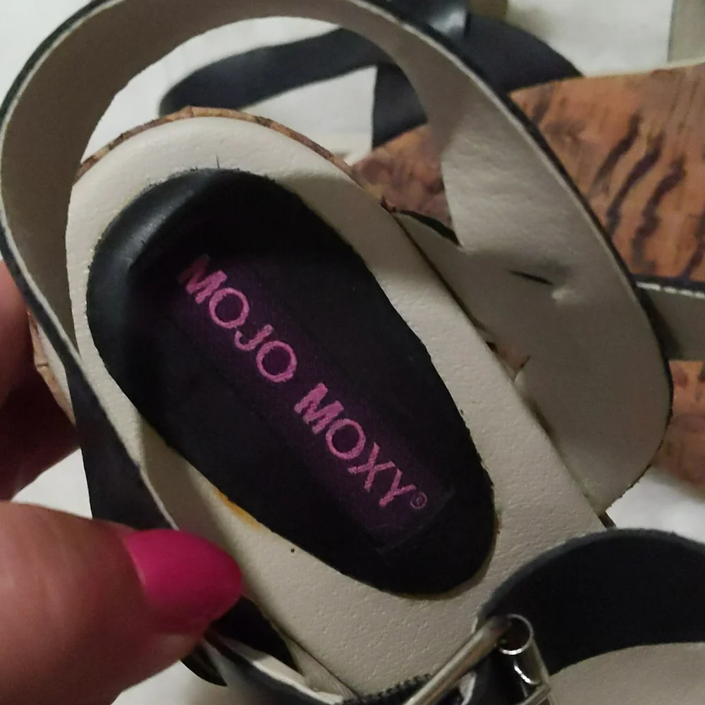 MOJO MOXY Vespa Platform Wedge Sandals ~ NWOT